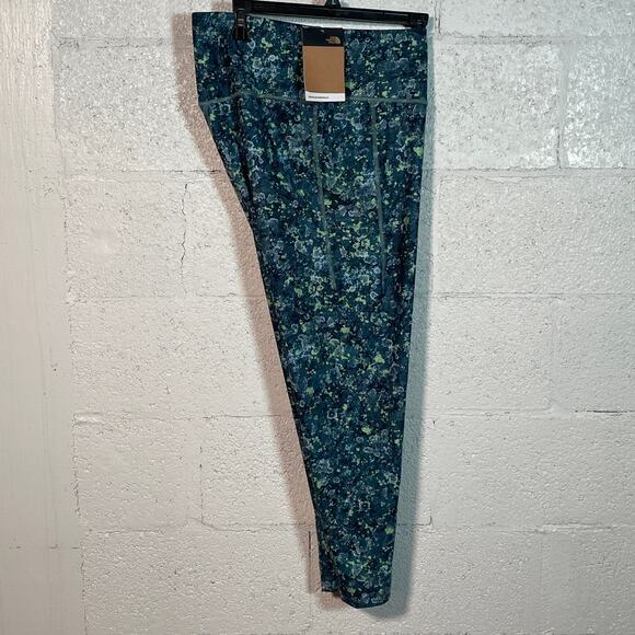 The North Face Plus Size High Rise 7/8 Leggings Beta Blue Lichen Print 2X - Picture 1 of 11